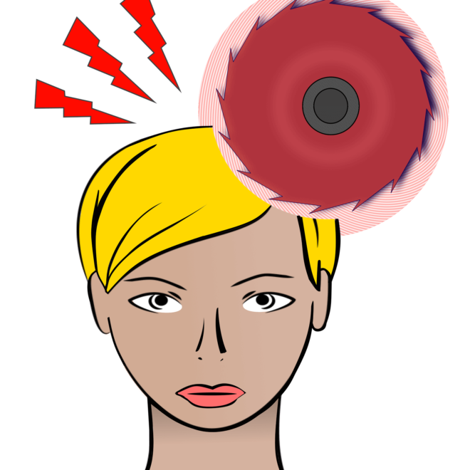 image d'une dame qui a une douleur à la tête un lien pour accéder à une séance d'hypnose contre les migraines
